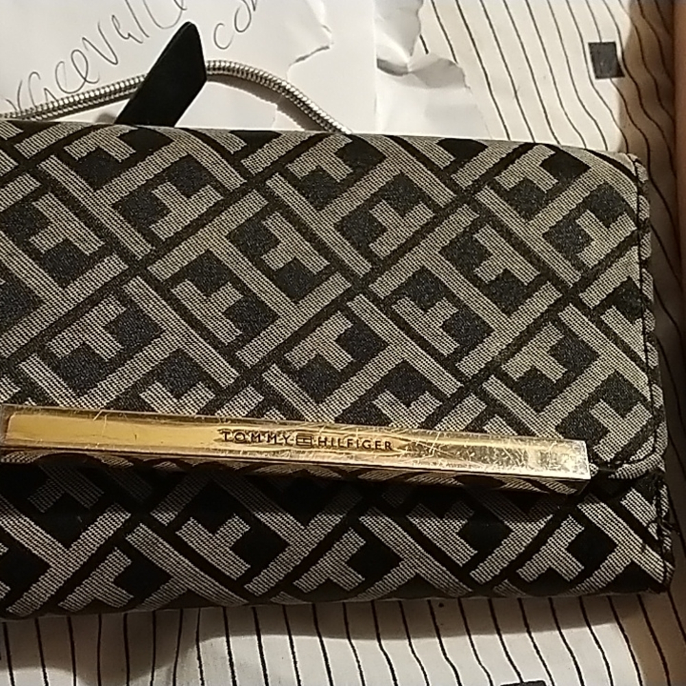 Tommy Hilfiger Wallet
